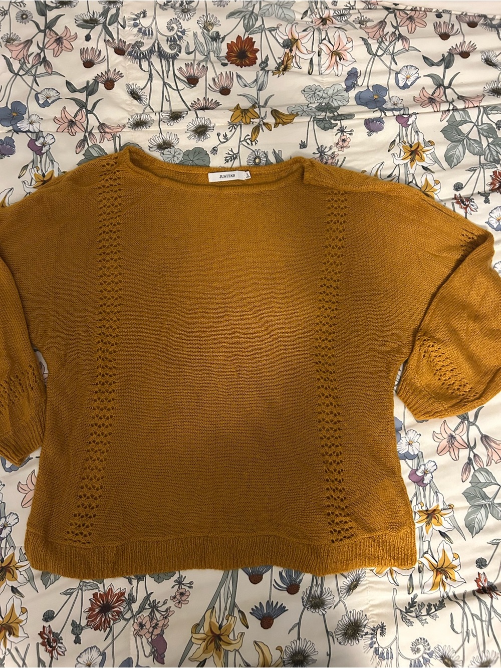 JustFab Boxy Knit Short-Sleeve Sweater in Mustard Gold